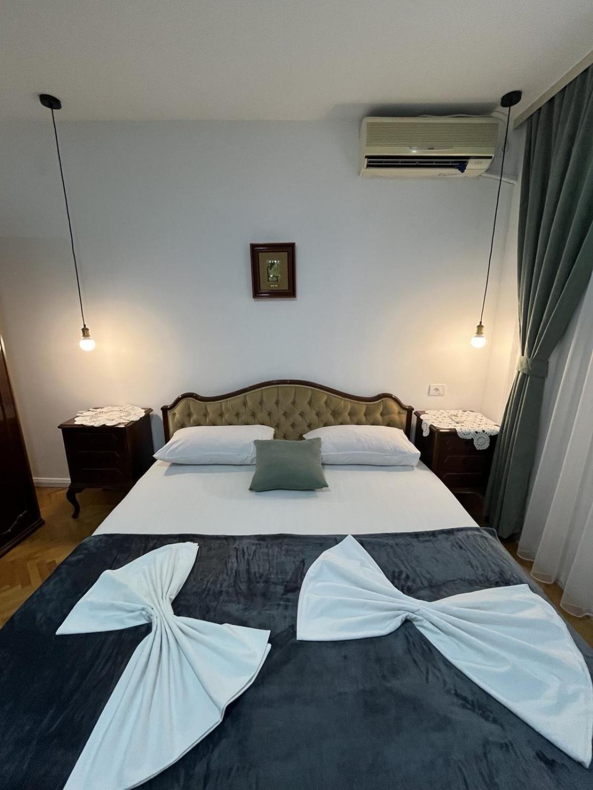 Studio Rooms Moncherie Ulcinj Exterior foto